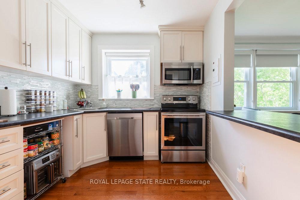 1 Bedroom Co-op at 2 Stroud, Hamilton For sale