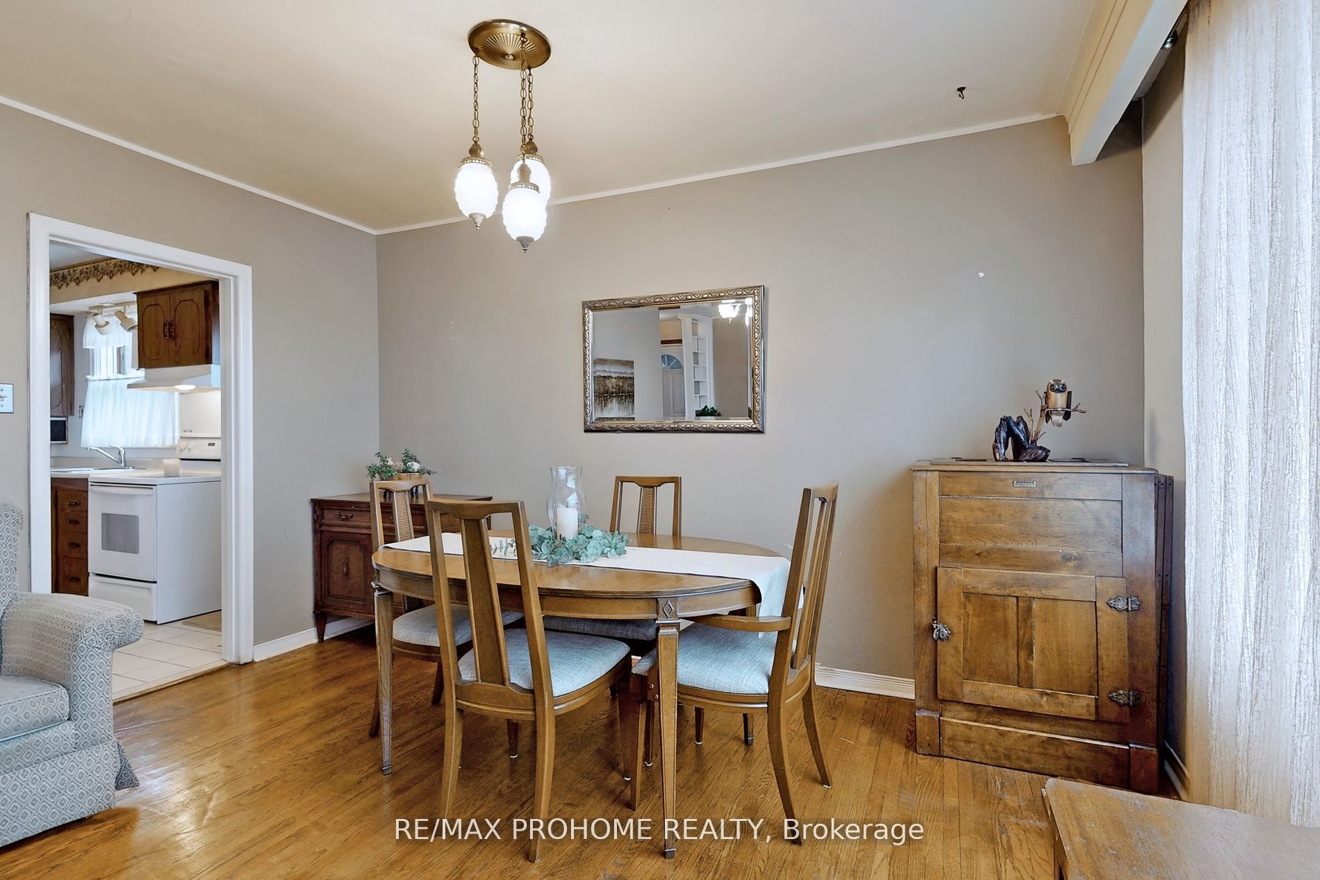 17 Oakworth Crescent