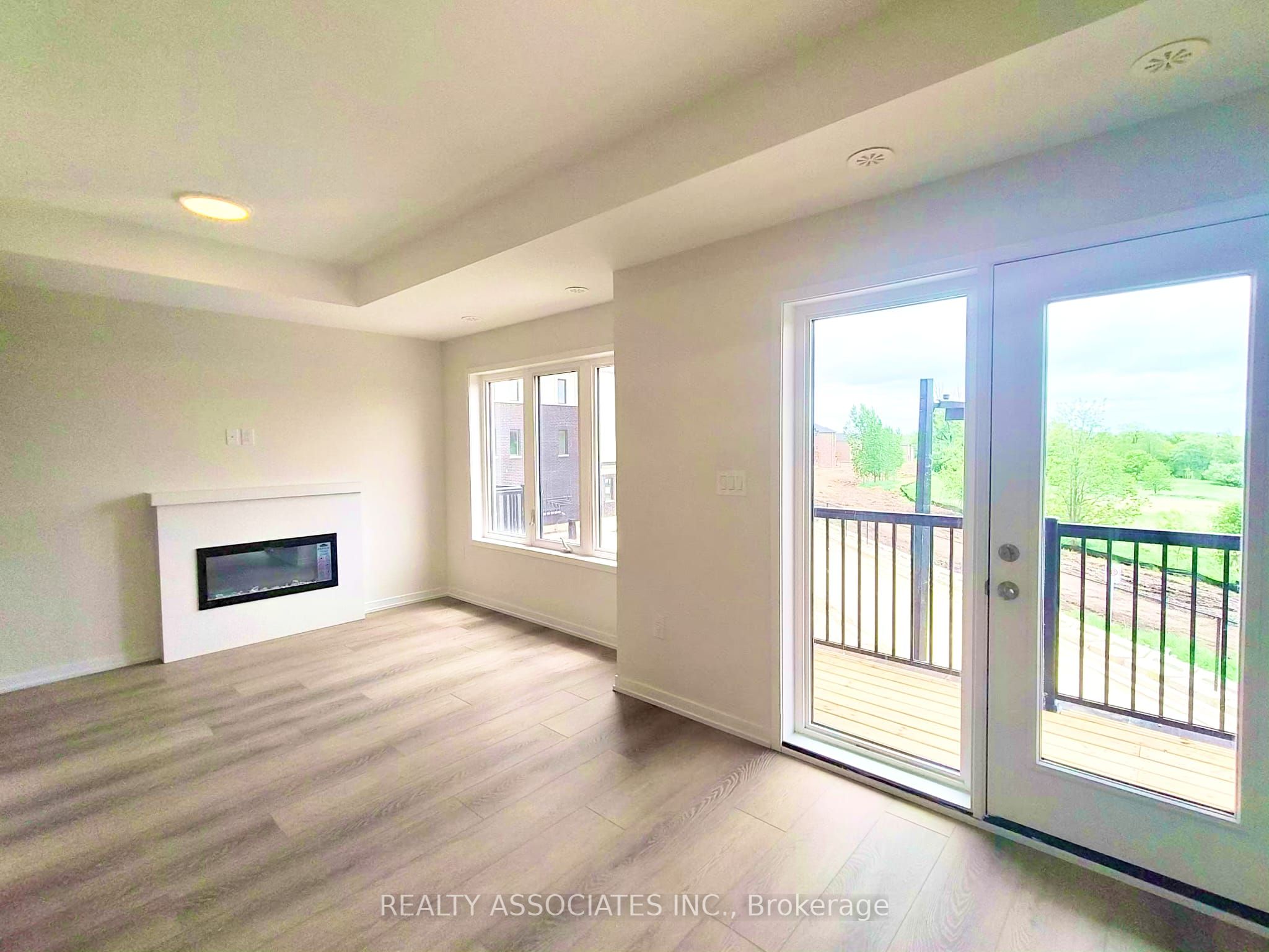 127 Matawin Lane, #55