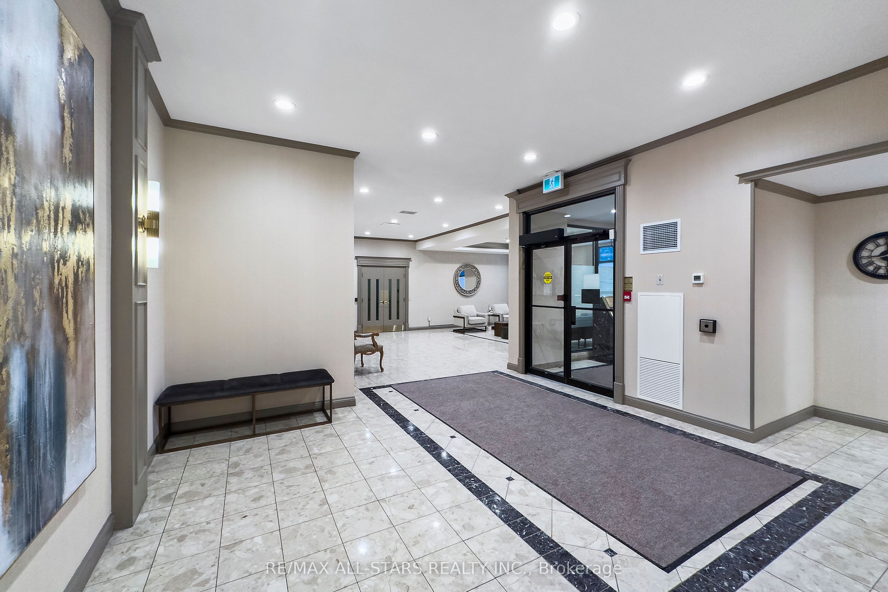 2 Raymerville Drive, #512