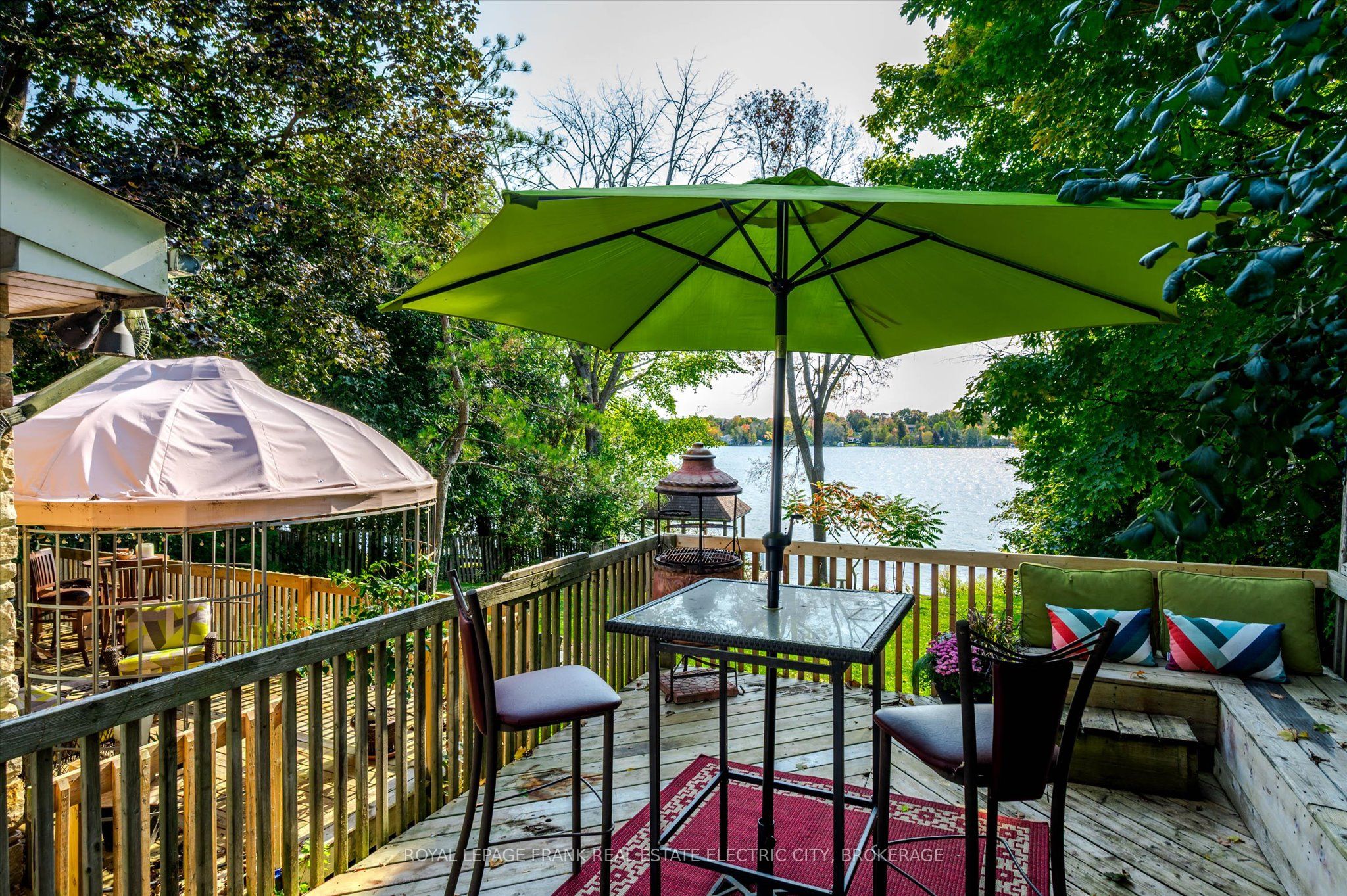 99 Lakeside Drive
