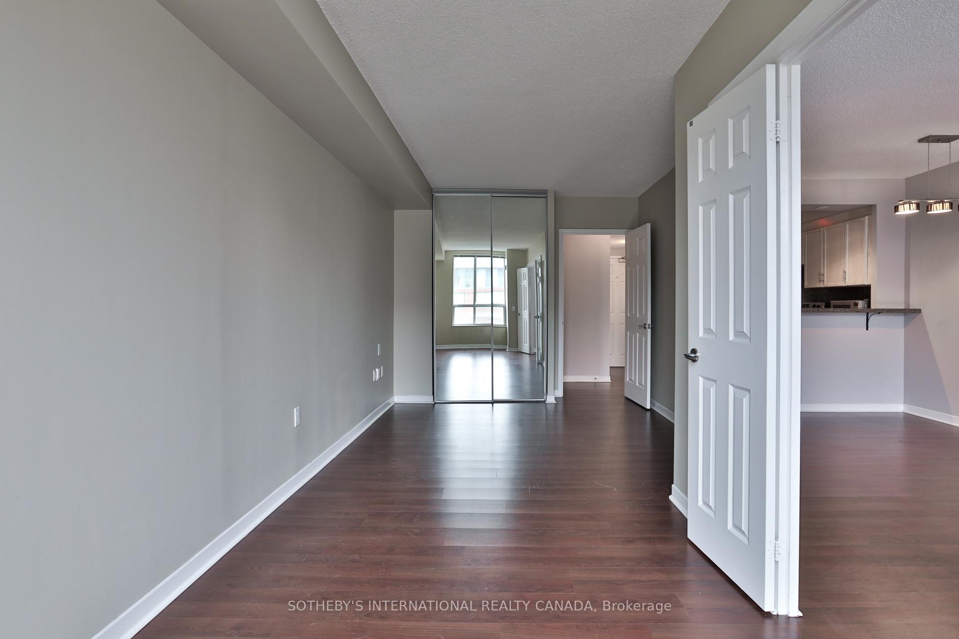 2 Bedrooms Condo at 284 Bloor, Toronto For sale