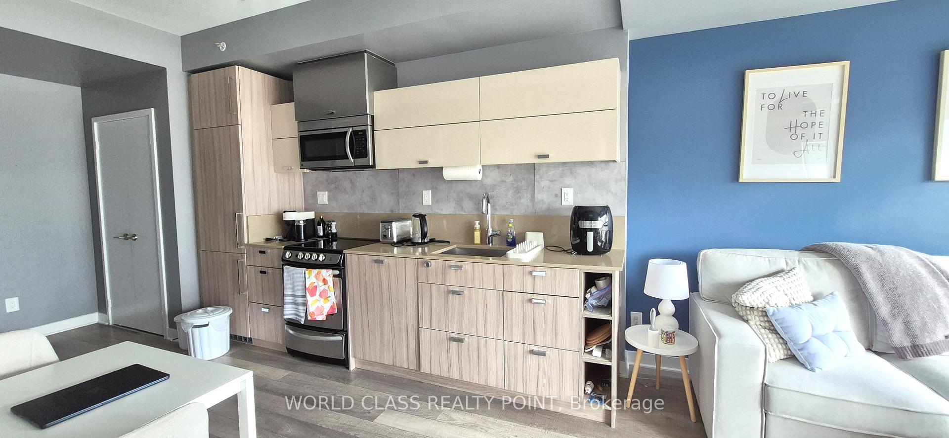 1 Bedroom Condo at 290 Adelaide, Toronto For sale