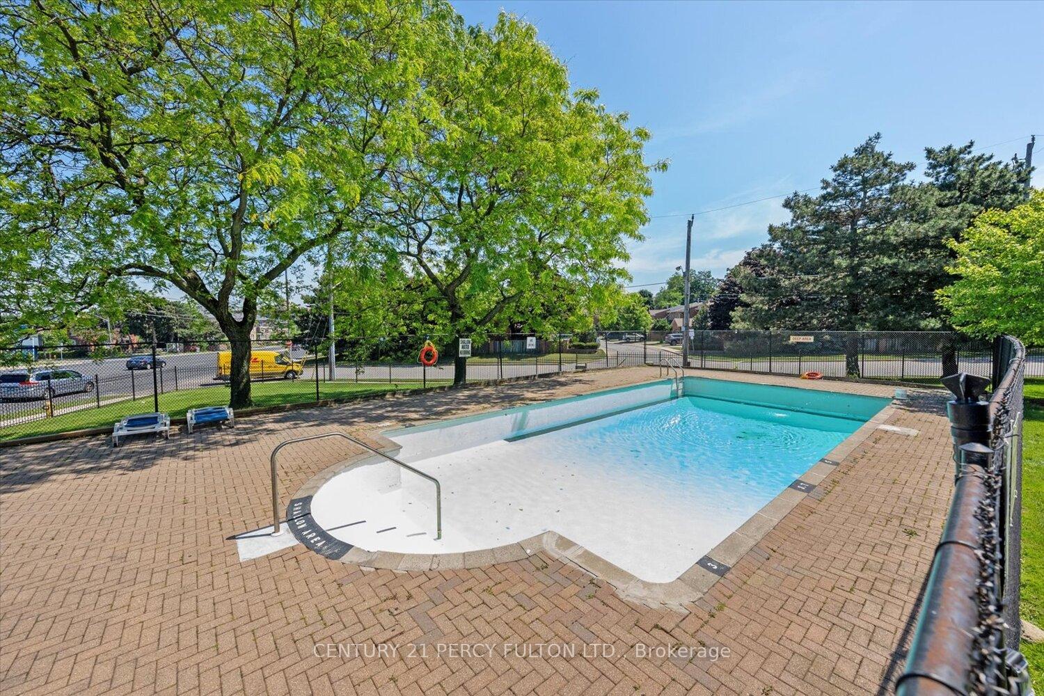 1 Bedroom Condo at 3311 Kingston, Toronto For sale