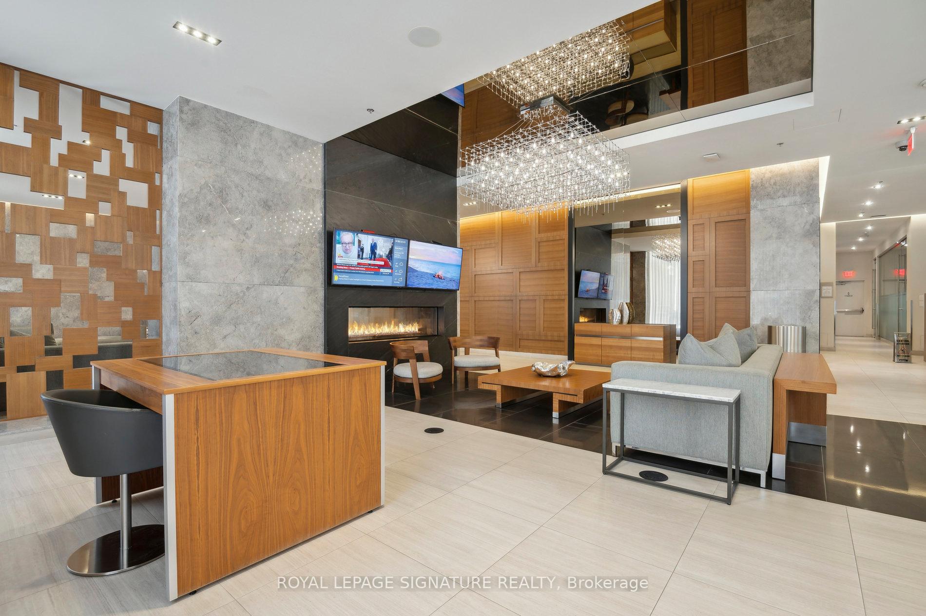 2 Bedrooms Condo at 88 Scott, Toronto For sale