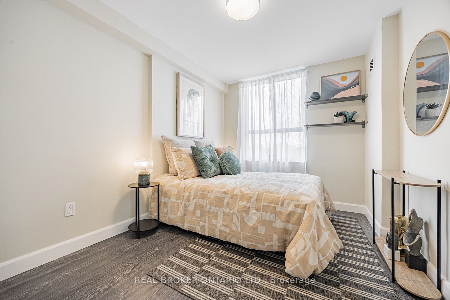 2721 Victoria Park Avenue, #506