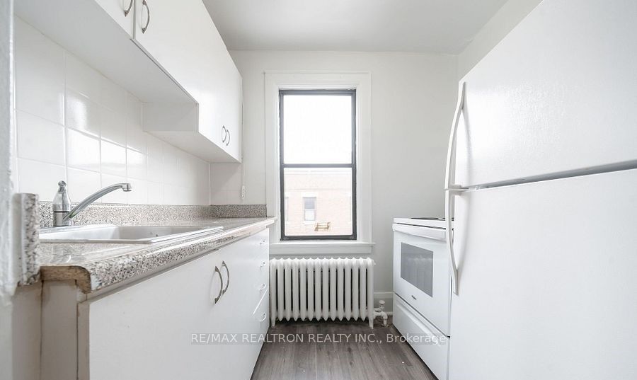 6 Kingston Road, #56