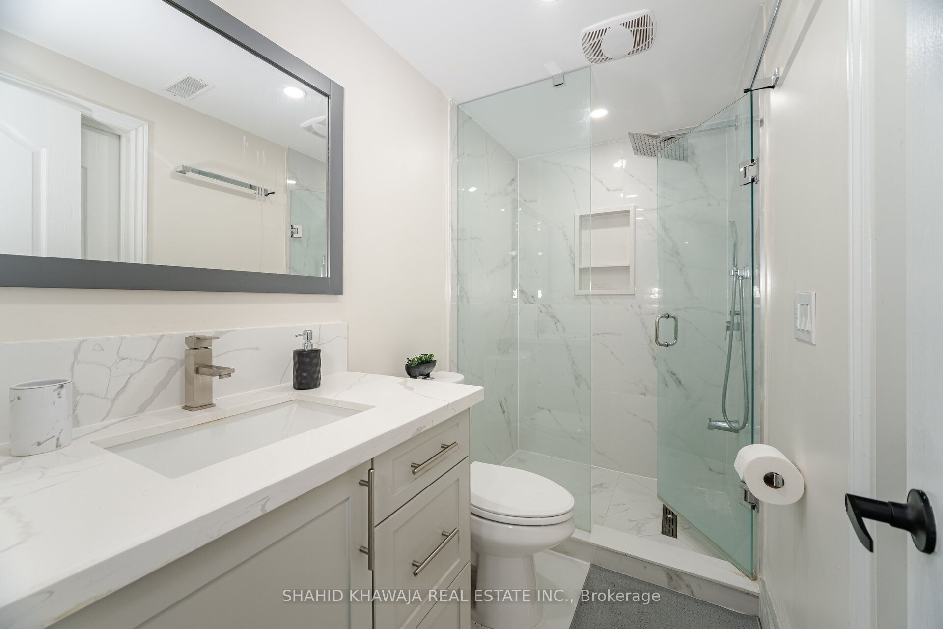 3053 Cabano Crescent