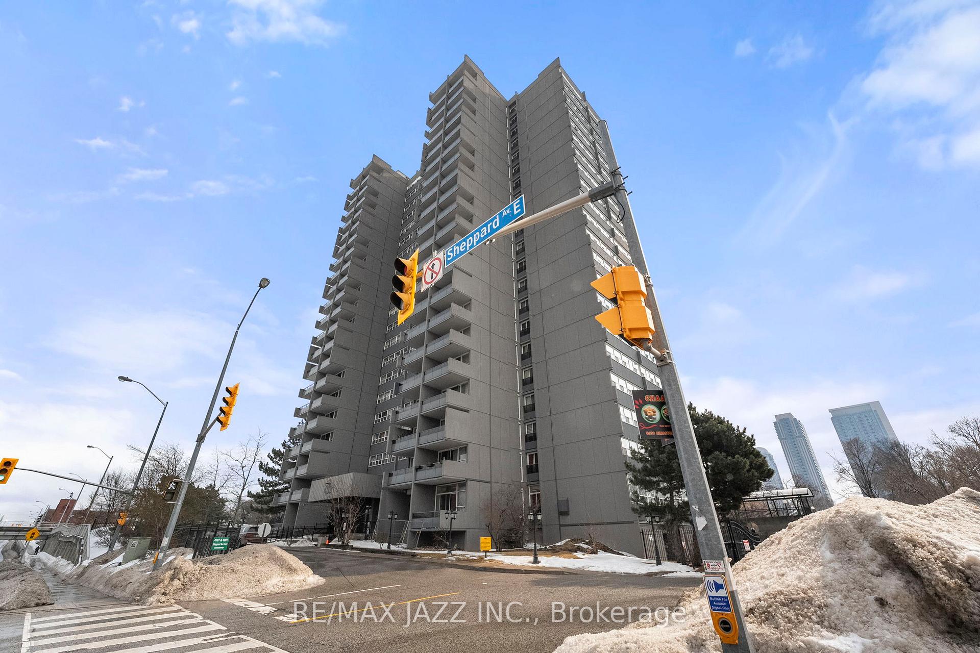 3 Bedrooms Condo at 4091 Sheppard,  Toronto For sale