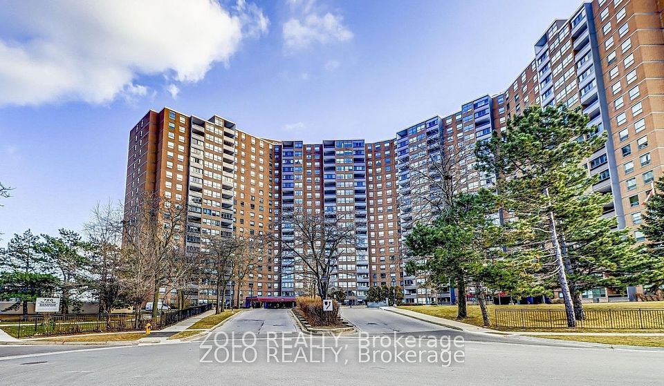 627 The West Mall