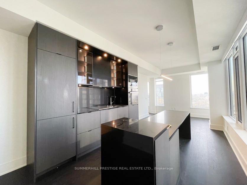 2 Bedrooms Condo at 11 Yorkville, Toronto For sale