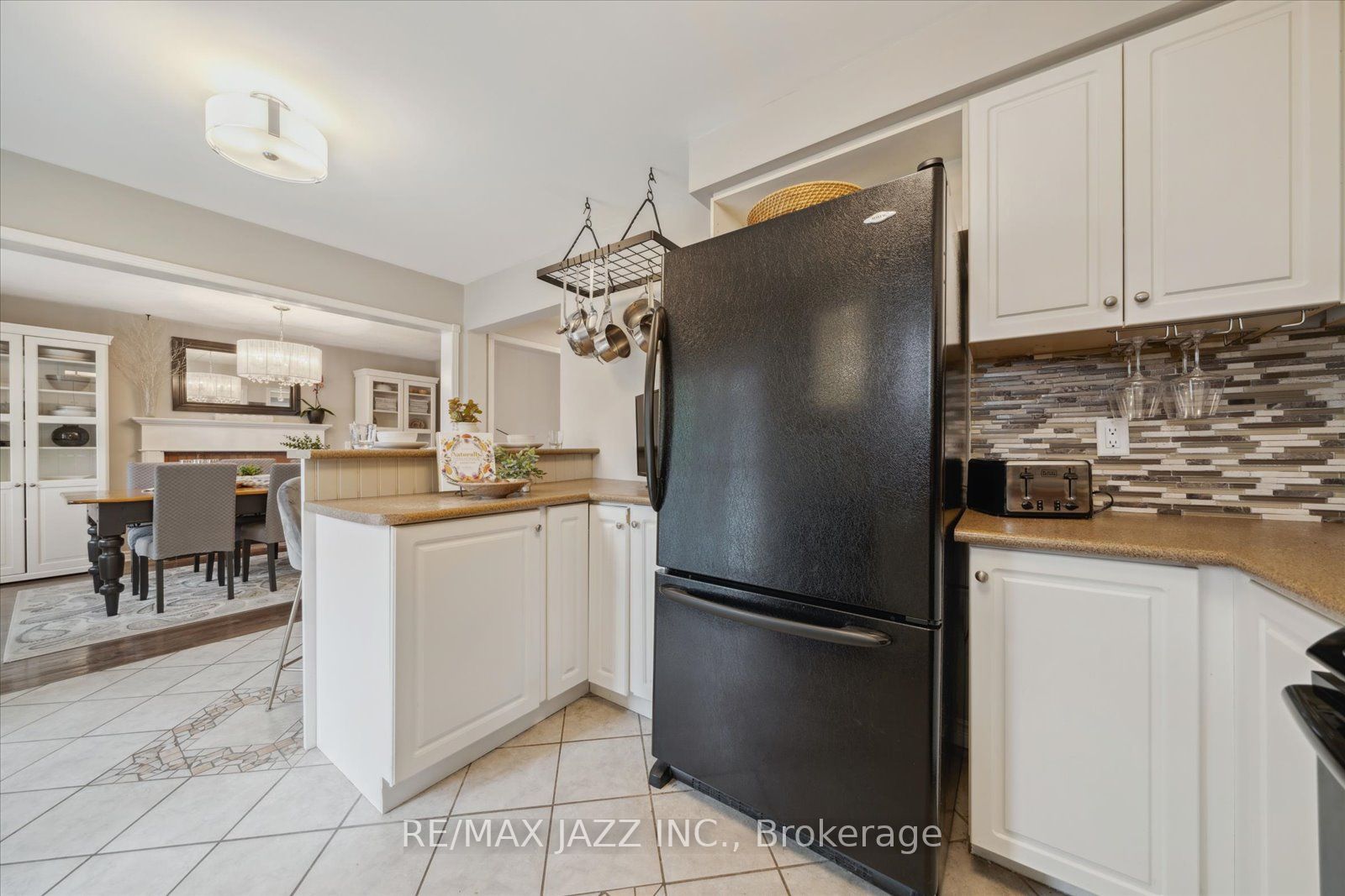 11 Griffen Place