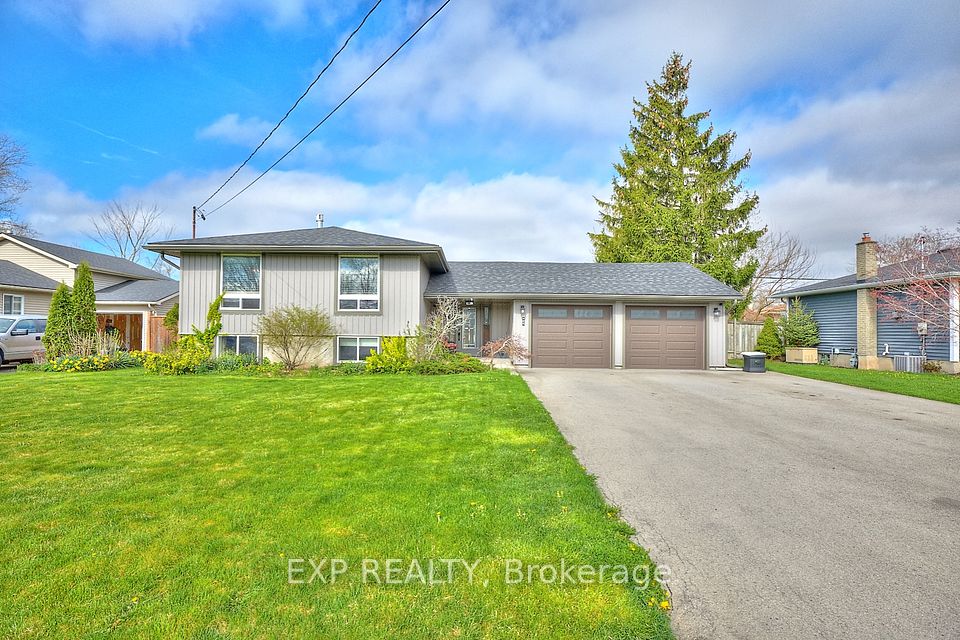765 GRANDVIEW