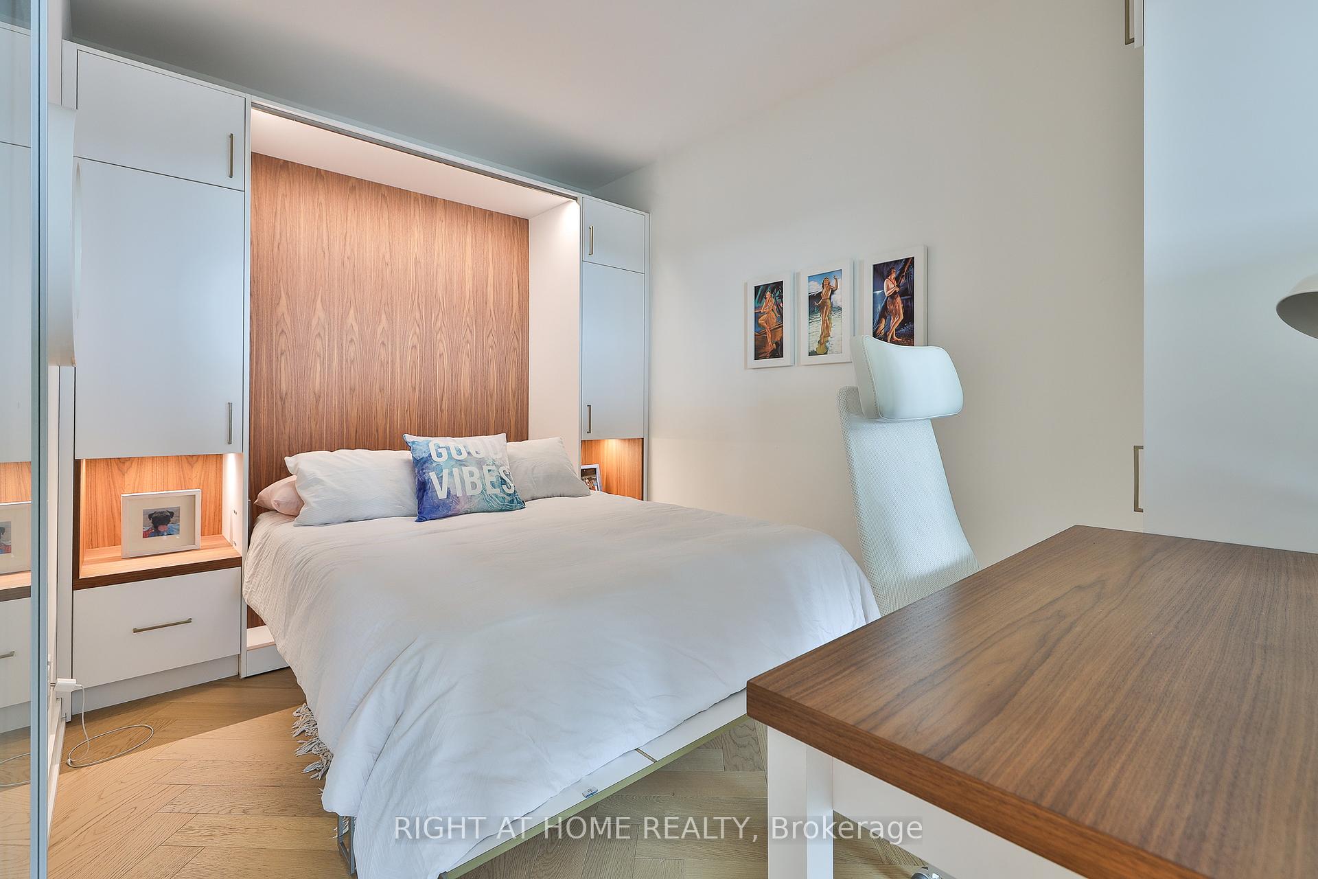 2 Bedrooms Condo at 430 Roncesvalles, Toronto For sale