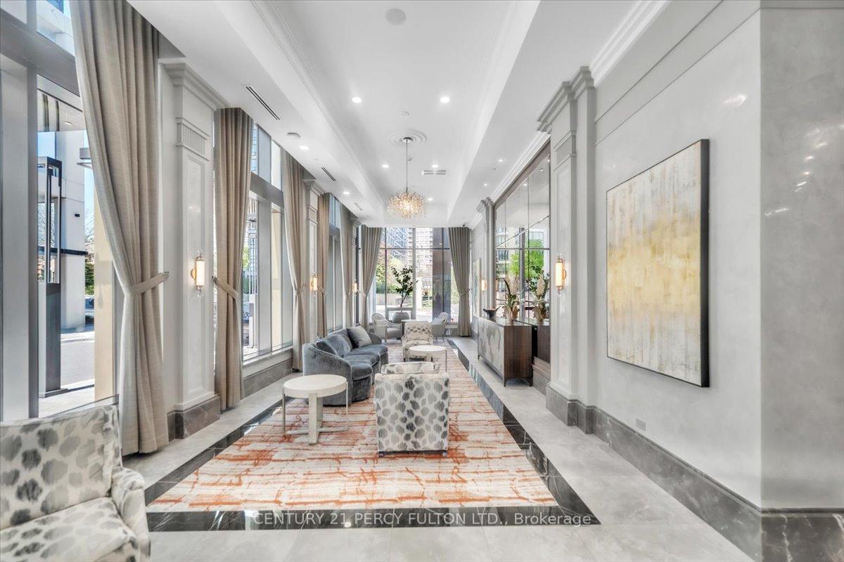 1 Bedroom Condo at 30 Elm, Mississauga For sale