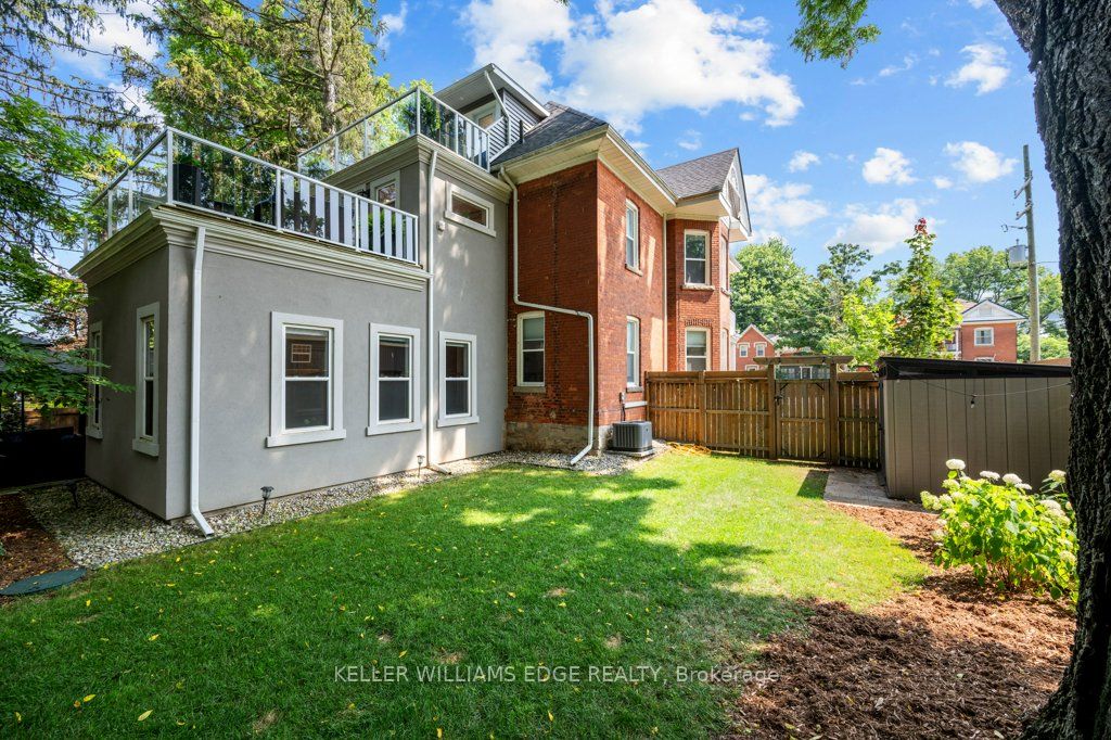 89 Lynden Rd Road