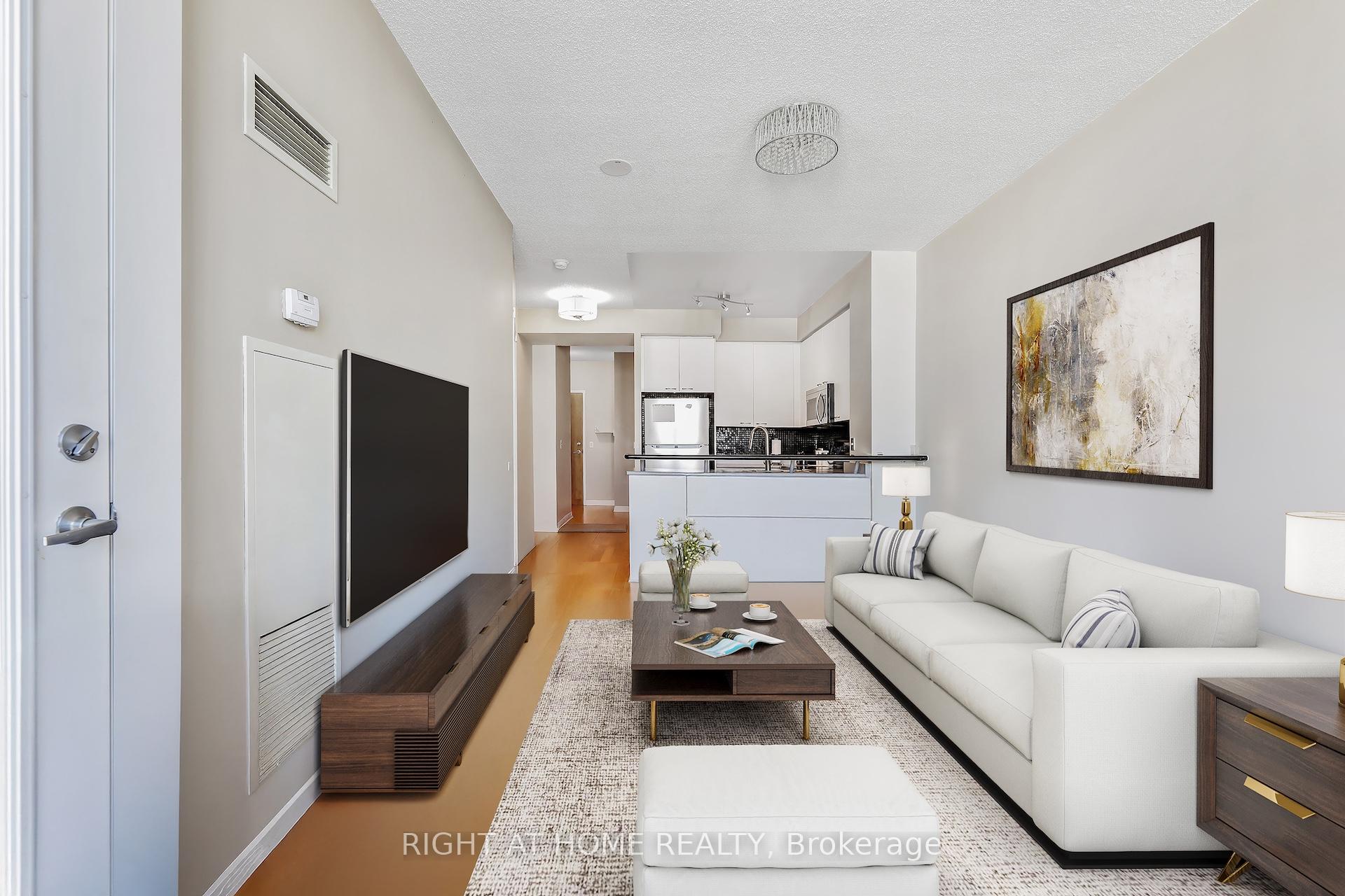 2 Bedrooms Condo at 3939 Duke Of York, Mississauga For sale