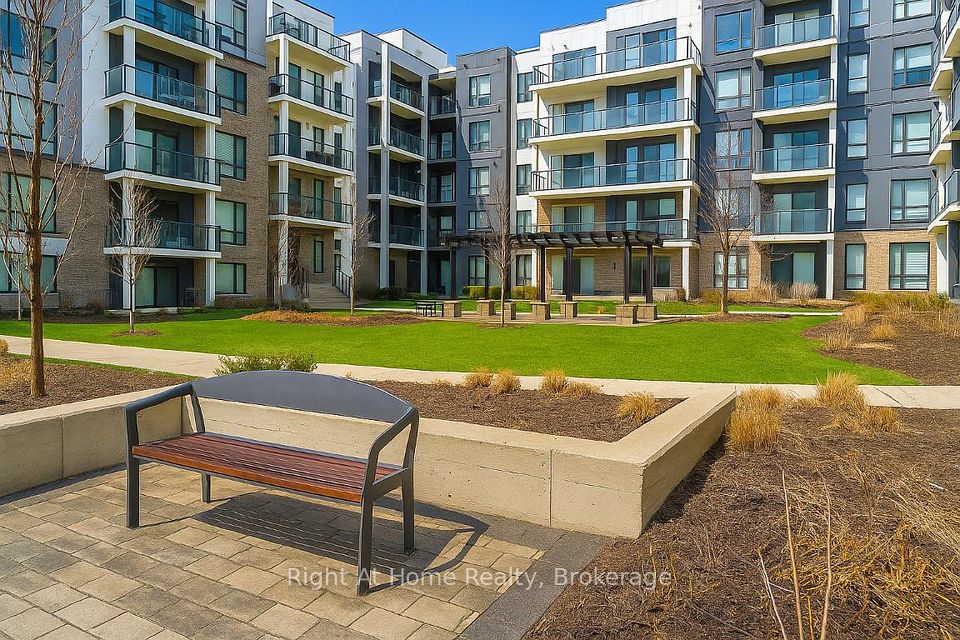 5055 Greenlane