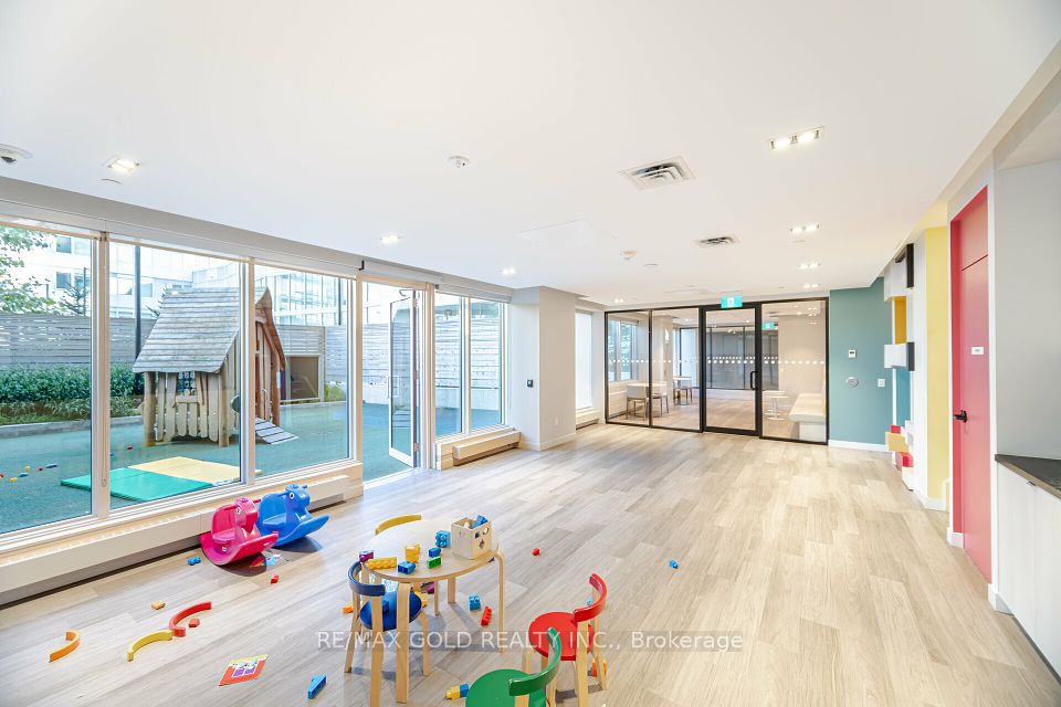 https://trreb-image.ampre.ca/lX6XWUDB2_Mahn46hU7Rf6ID-wVP8yPnylMkB6pr8dg/rs:fit:960:960/wm:.5:so:0:50:.4/wmsh:10/wmt:PHNwYW4gZm9yZWdyb3VuZD0nd2hpdGUnIGZvbnQ9JzY4Jz5SRS9NQVggR09MRCBSRUFMVFkgSU5DLiwgQnJva2VyYWdlPC9zcGFuPg/cb:20250422165744/L3RycmViL2xpc3RpbmdzLzQxLzAxLzAwLzI4L3AvNDU5YTEyMWMtYmYyNC00ZjU5LTk4MzctMDBjMzEzNWMzYTZlLmpwZw.jpg
