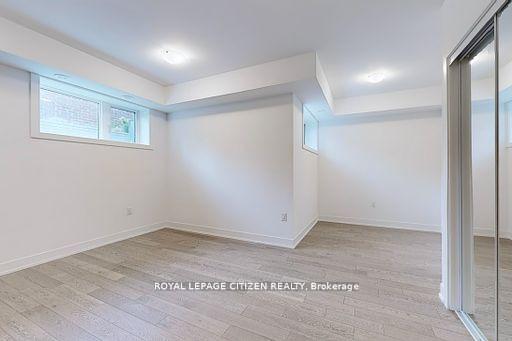 3 Bedrooms Condo at 1062 Douglas Mccurdy Comm, Mississauga For sale