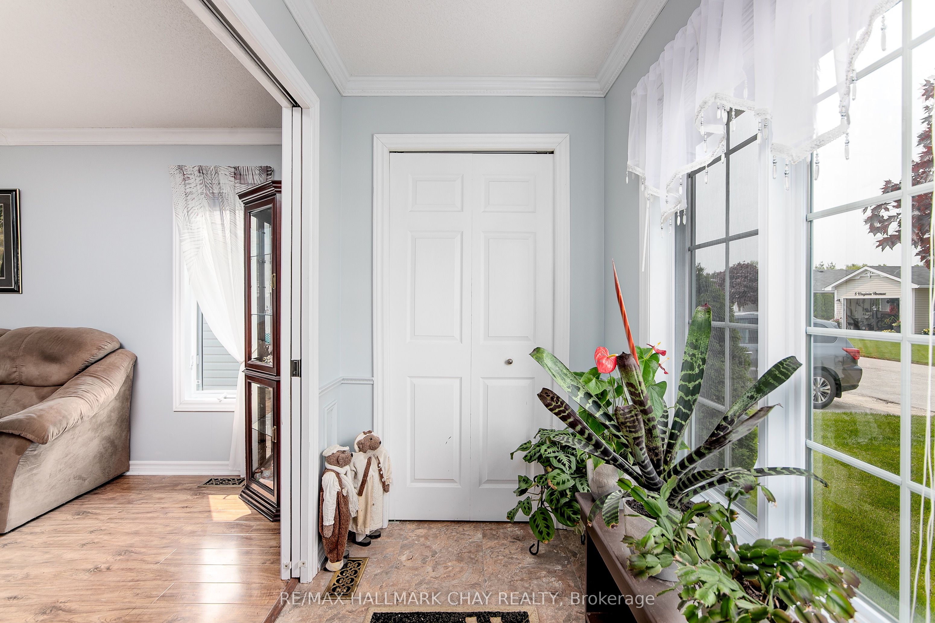 5 Virginia Avenue
