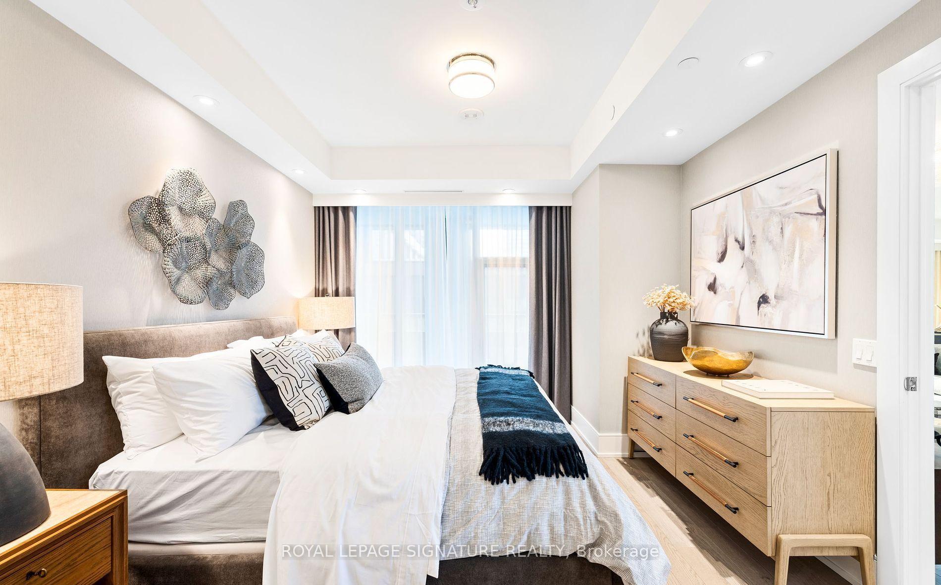 2 Bedrooms Condo at 455 Wellington, Toronto For sale