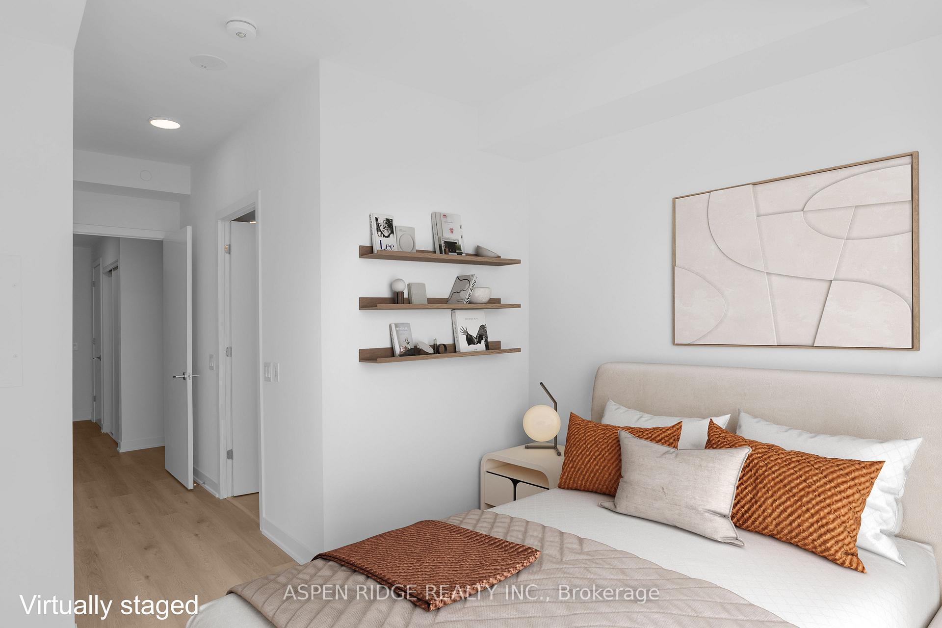 3 Bedrooms Condo at 9 Tecumseth,  Toronto For sale