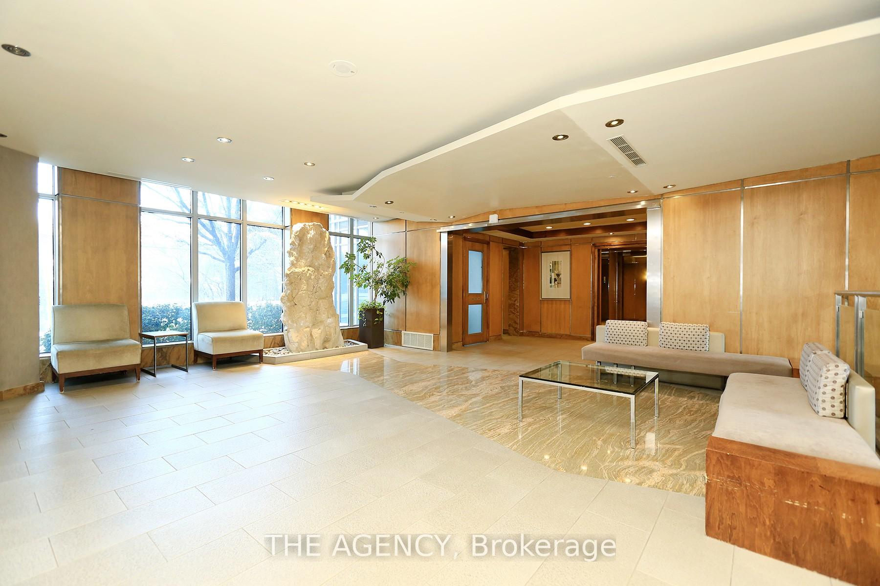 2 Bedrooms Condo at 2121 Lake Shore, Toronto For sale