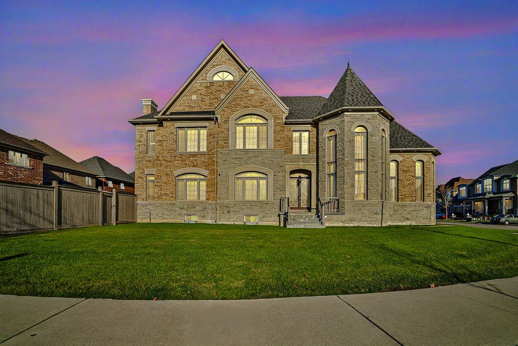 28 Pendergast Court