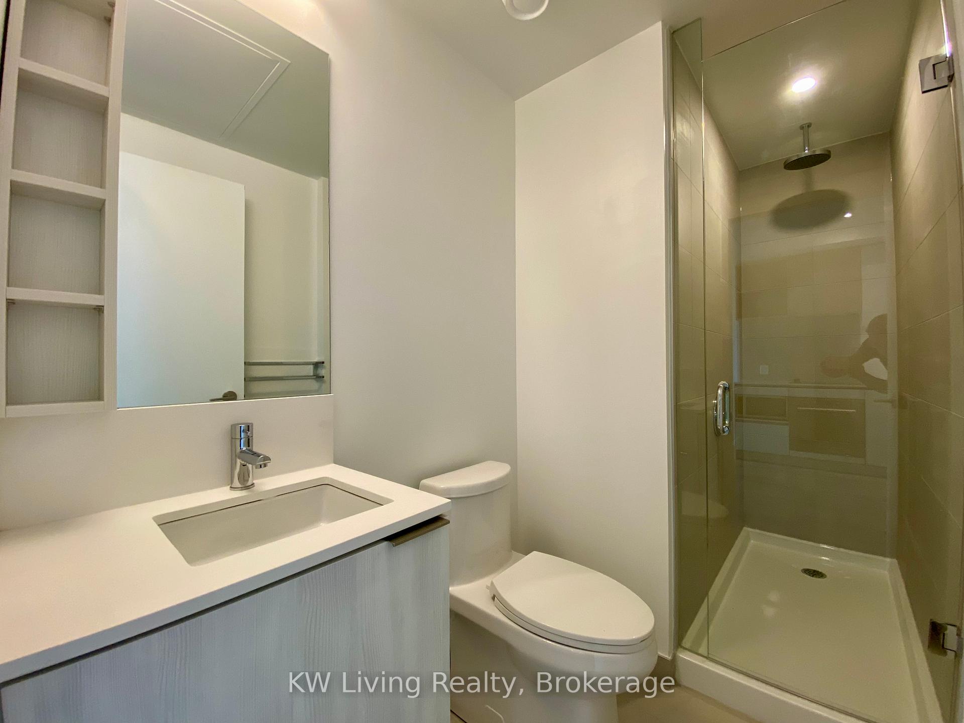 1 Bedroom Condo at 1000 Portage,  Vaughan For sale