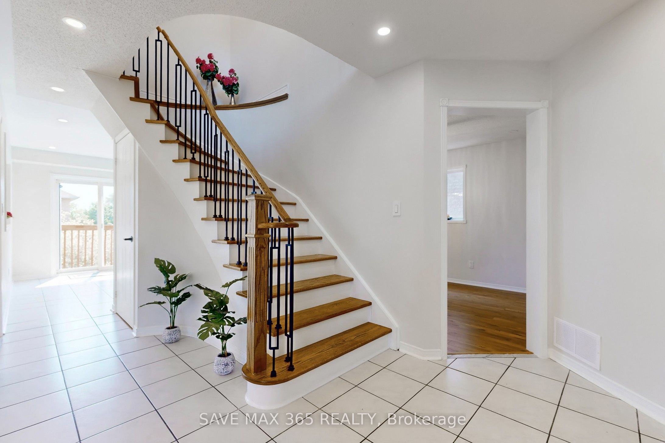 5550 Bollington Drive