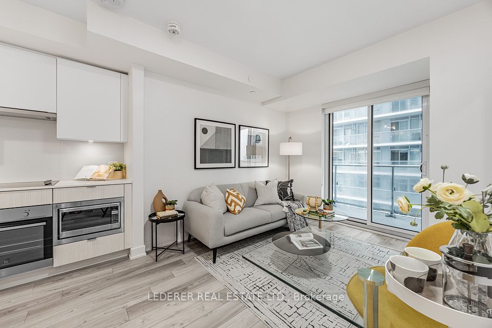#1616 - 195 Redpath Avenue, Toronto, ON M4P 0E4