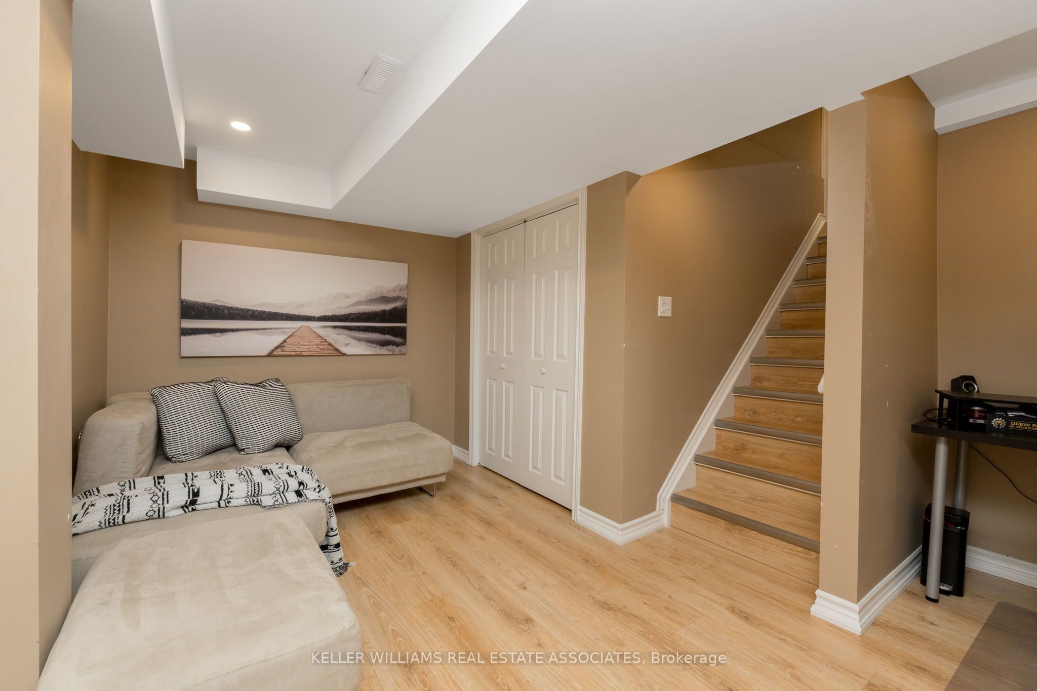 626 Hamilton Crescent