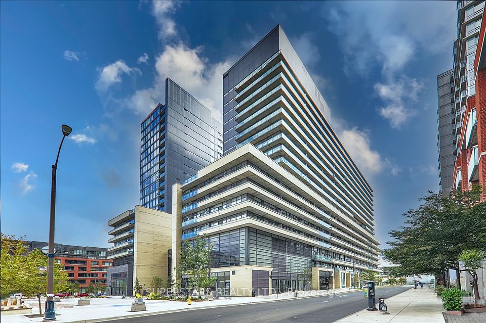 36 Lisgar