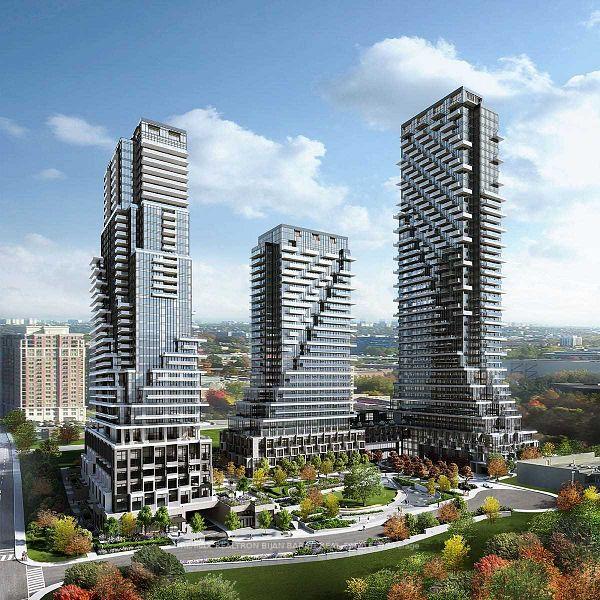 3 Bedrooms Condo at 10 Inn On The Park, Toronto For sale