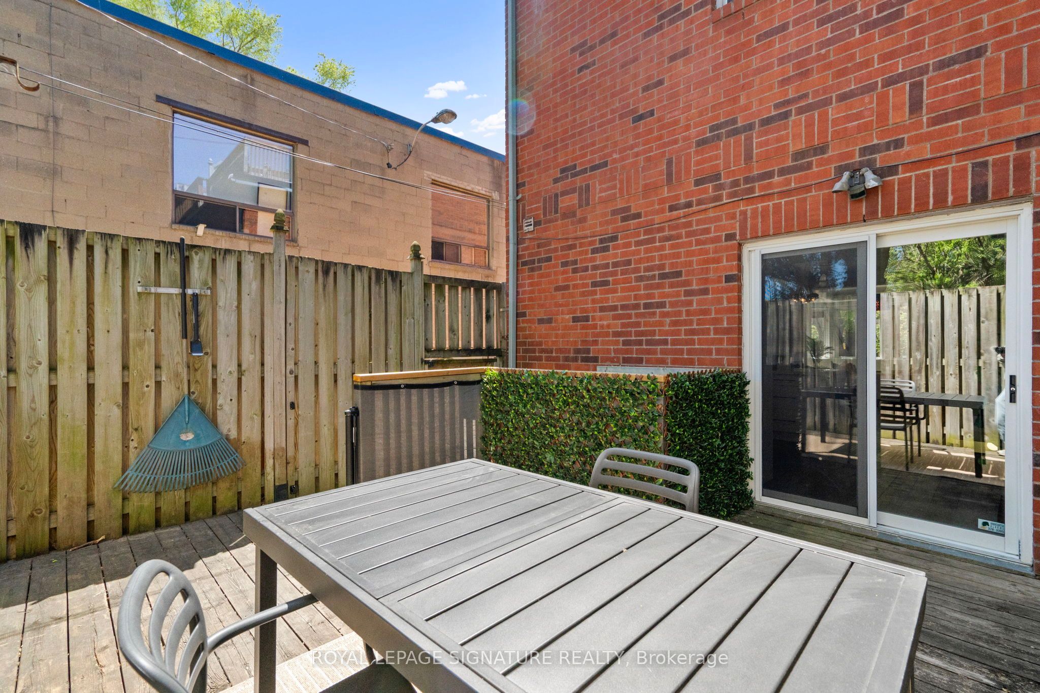 15 Boulton Avenue