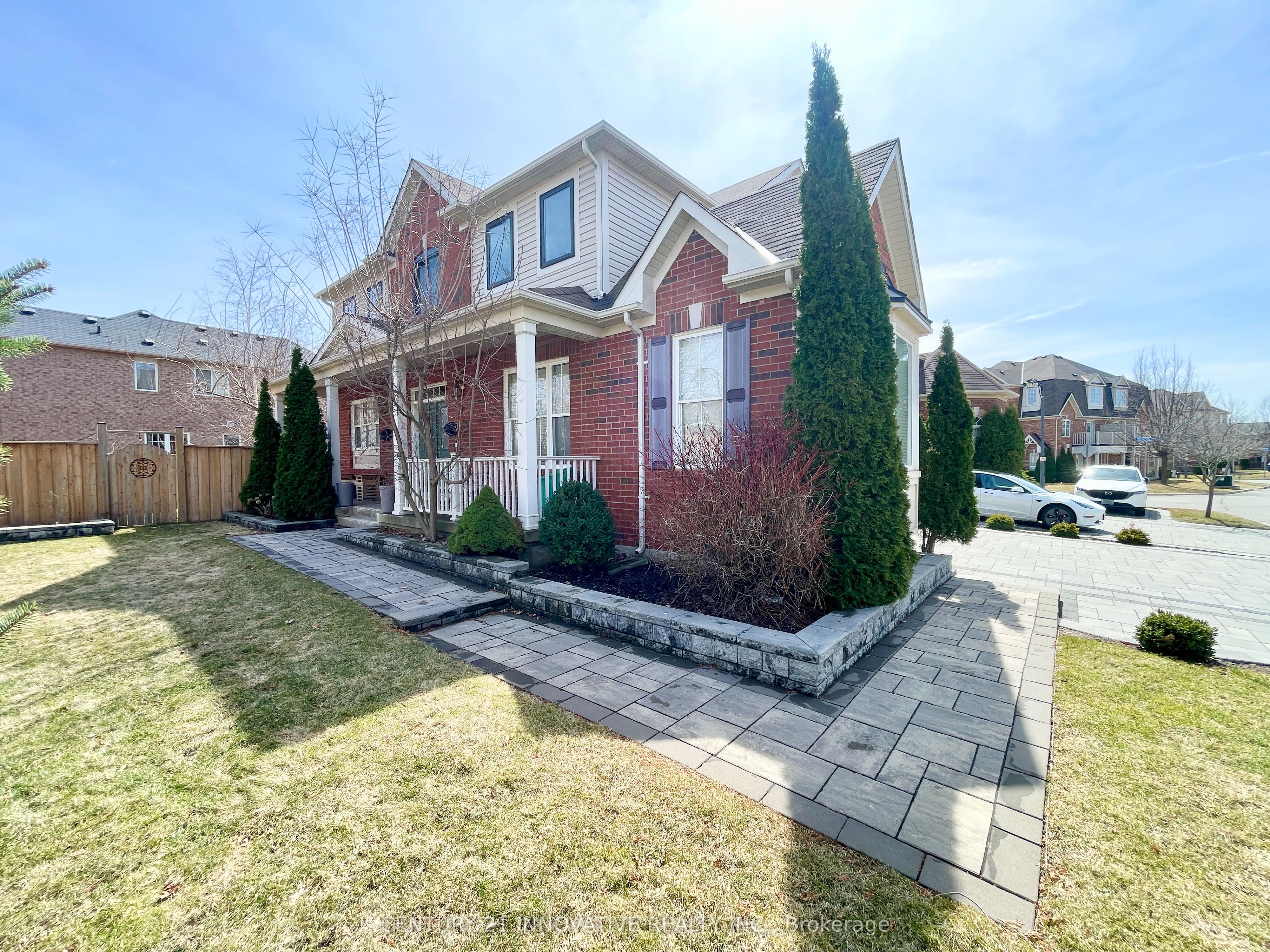828 Howden Crescent, Milton, ON L9T 0K9