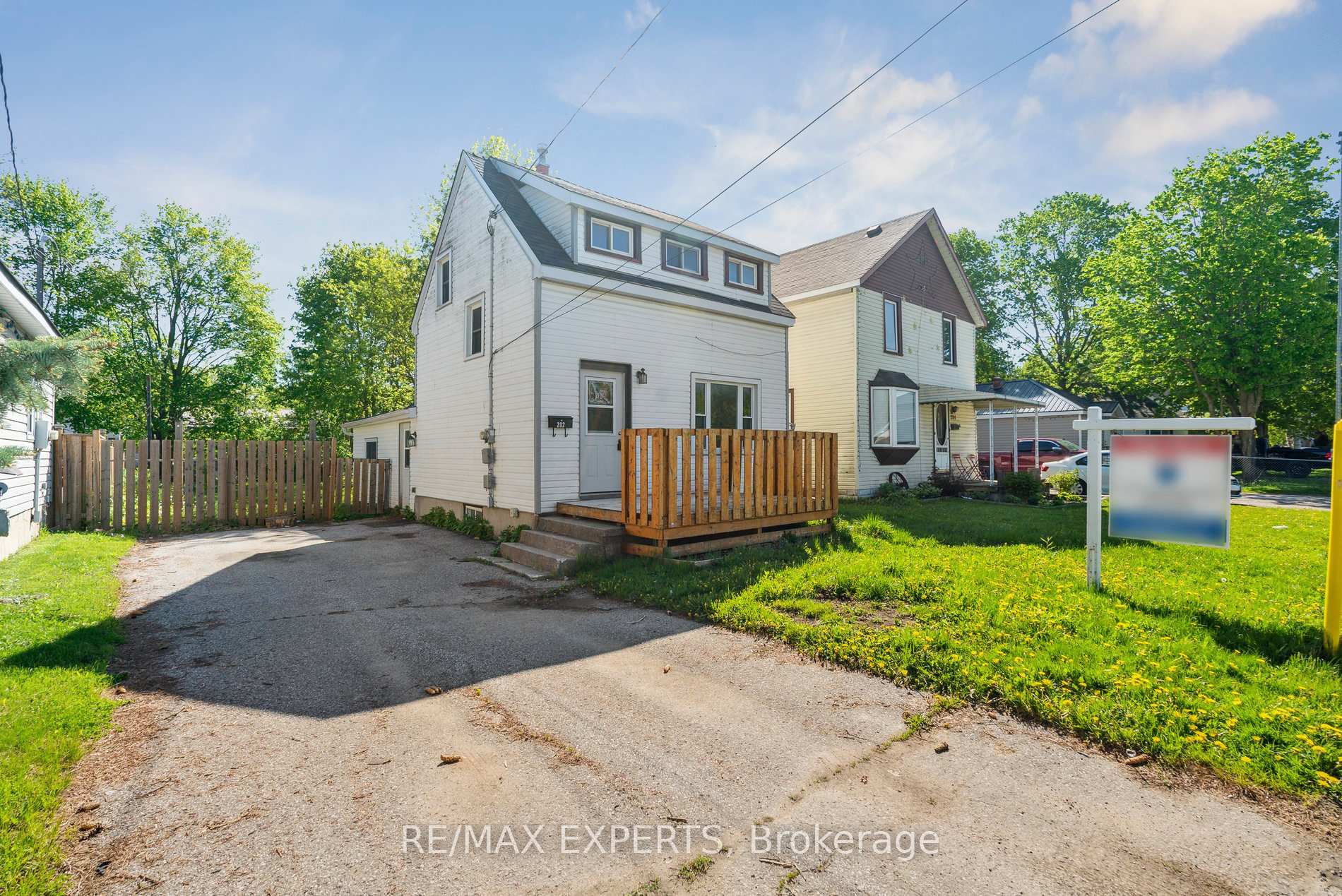 282 Gill Street, Orillia, ON L3V 4K4
