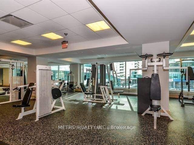 2 Bedrooms Condo at 10 Yonge, Toronto For sale