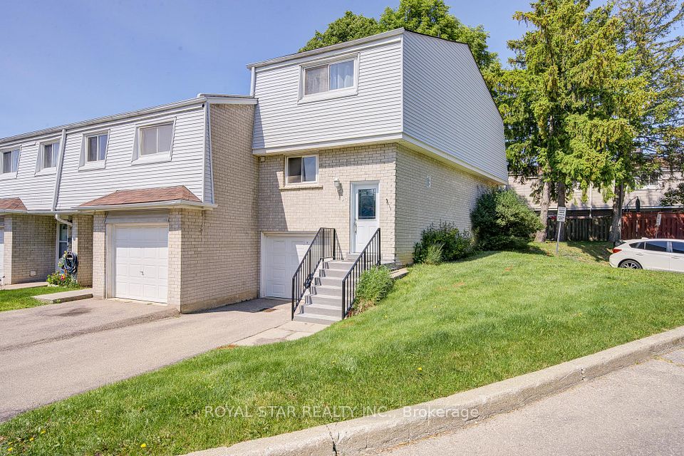 400 Mississauga Valley Boulevard