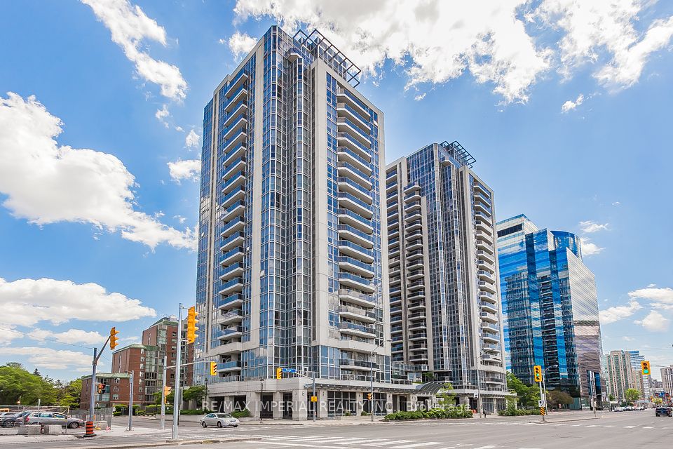 5793 Yonge