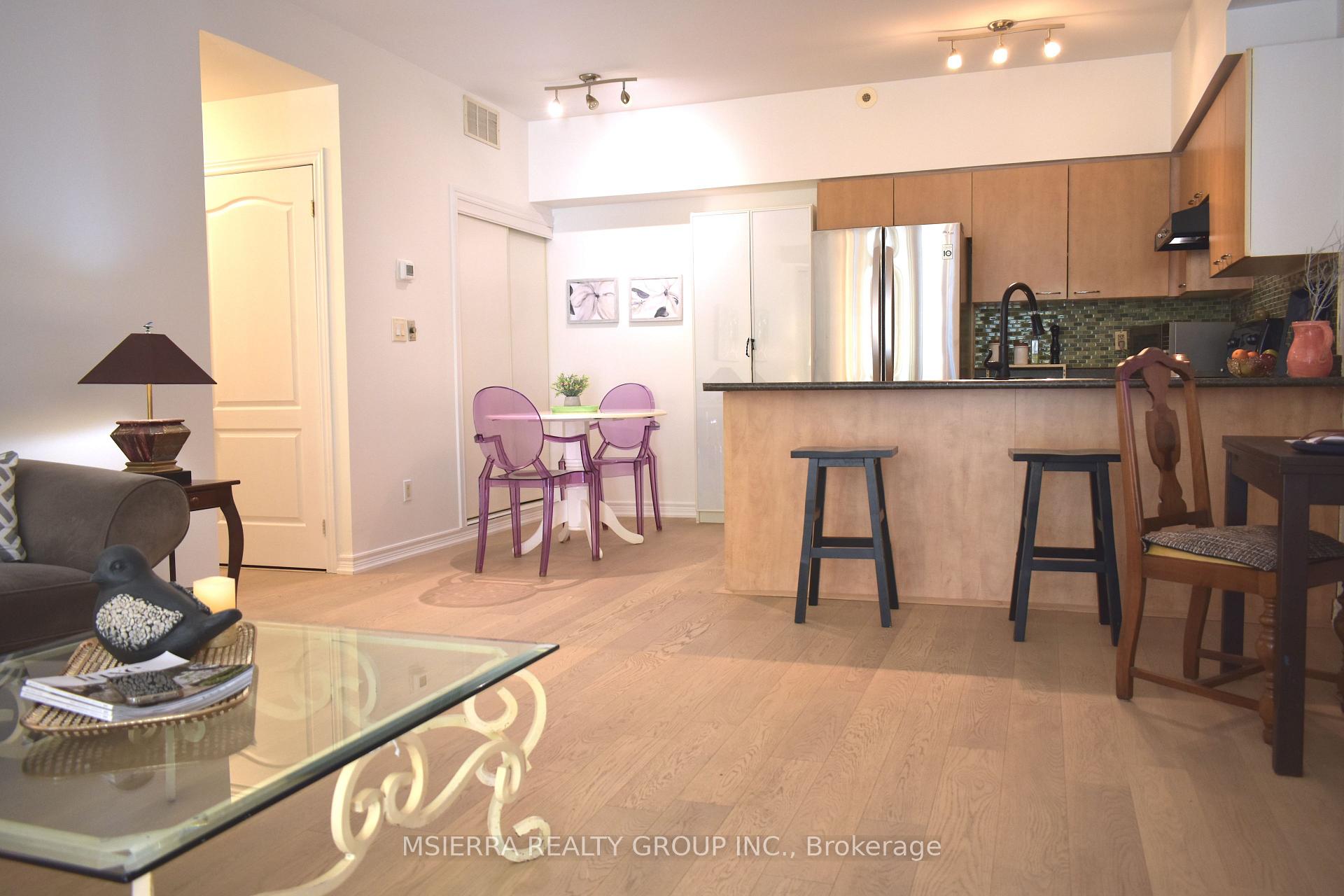 2 Bedrooms Condo at 65 Cranborne, Toronto For sale