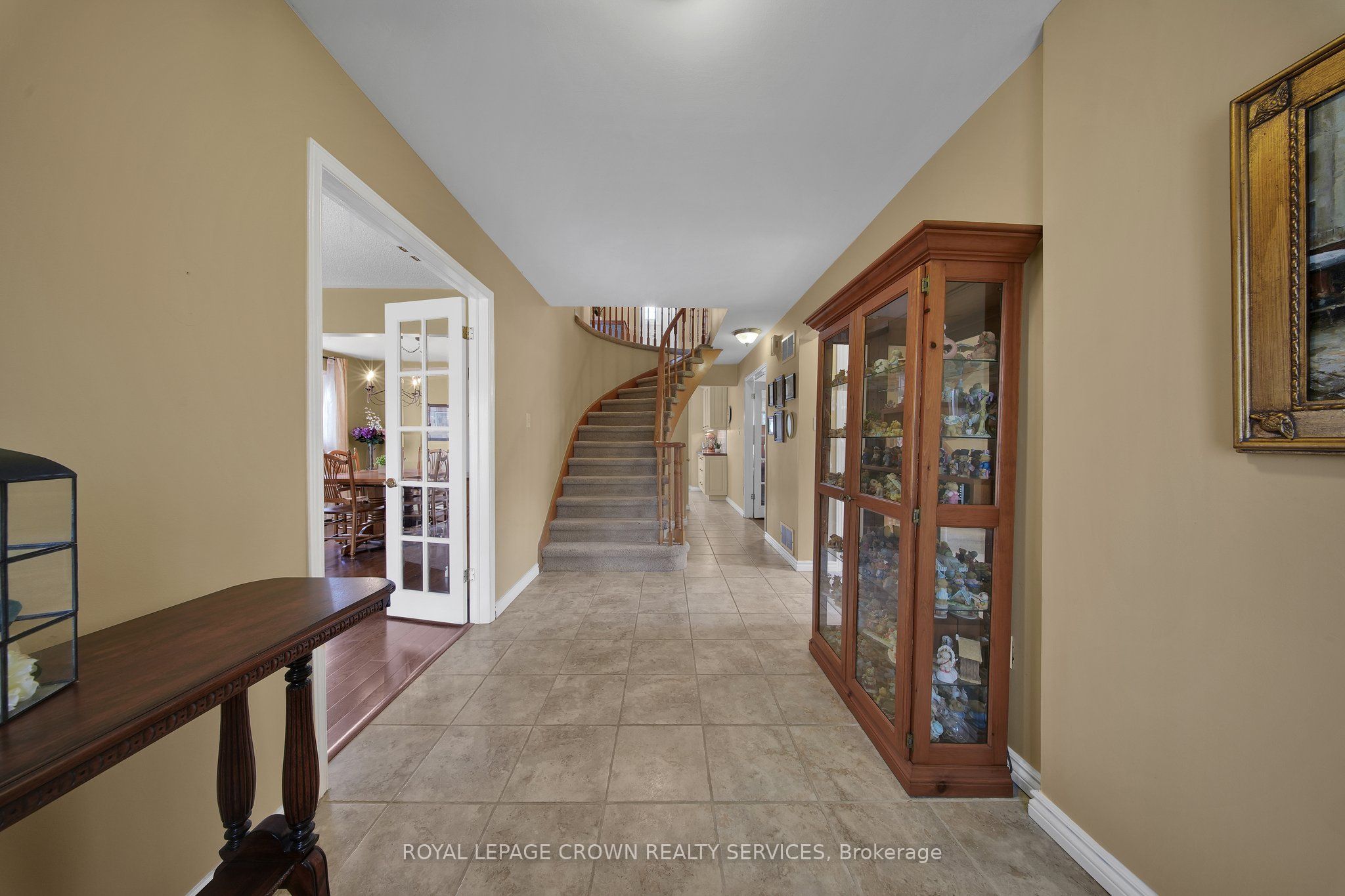 383 Ashworth Drive