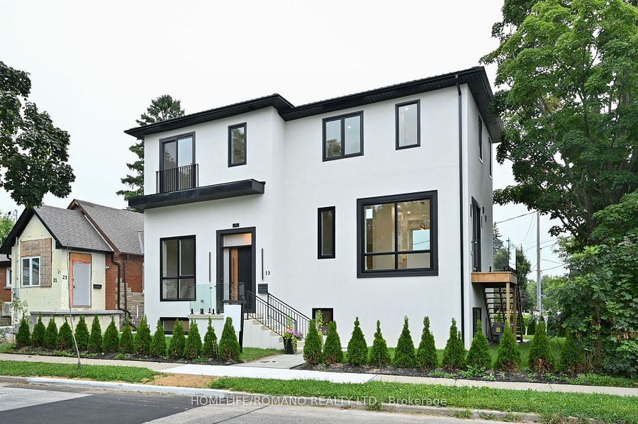 19 King High Avenue