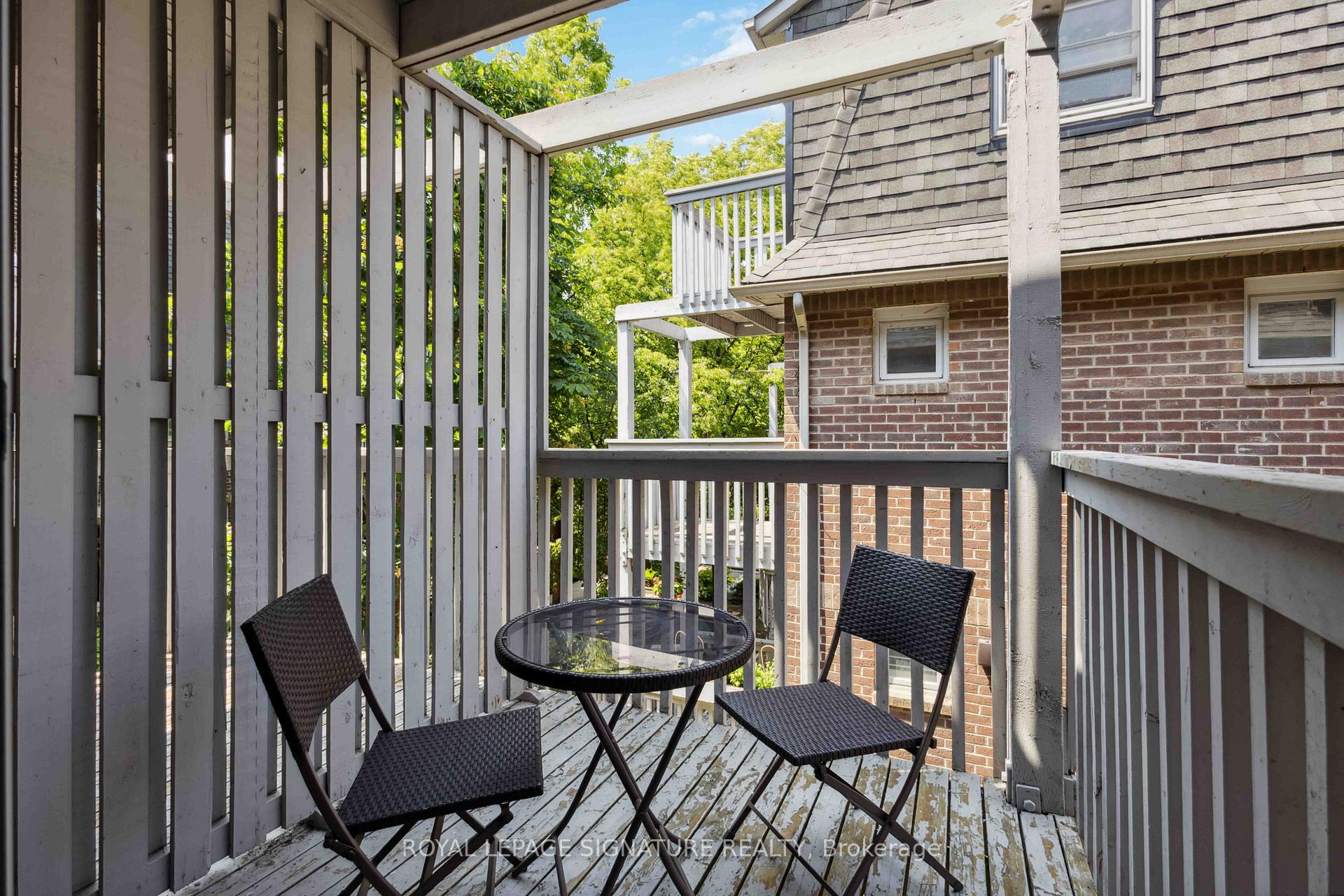 2 Bedrooms Condo at 36B Massey, Toronto For sale