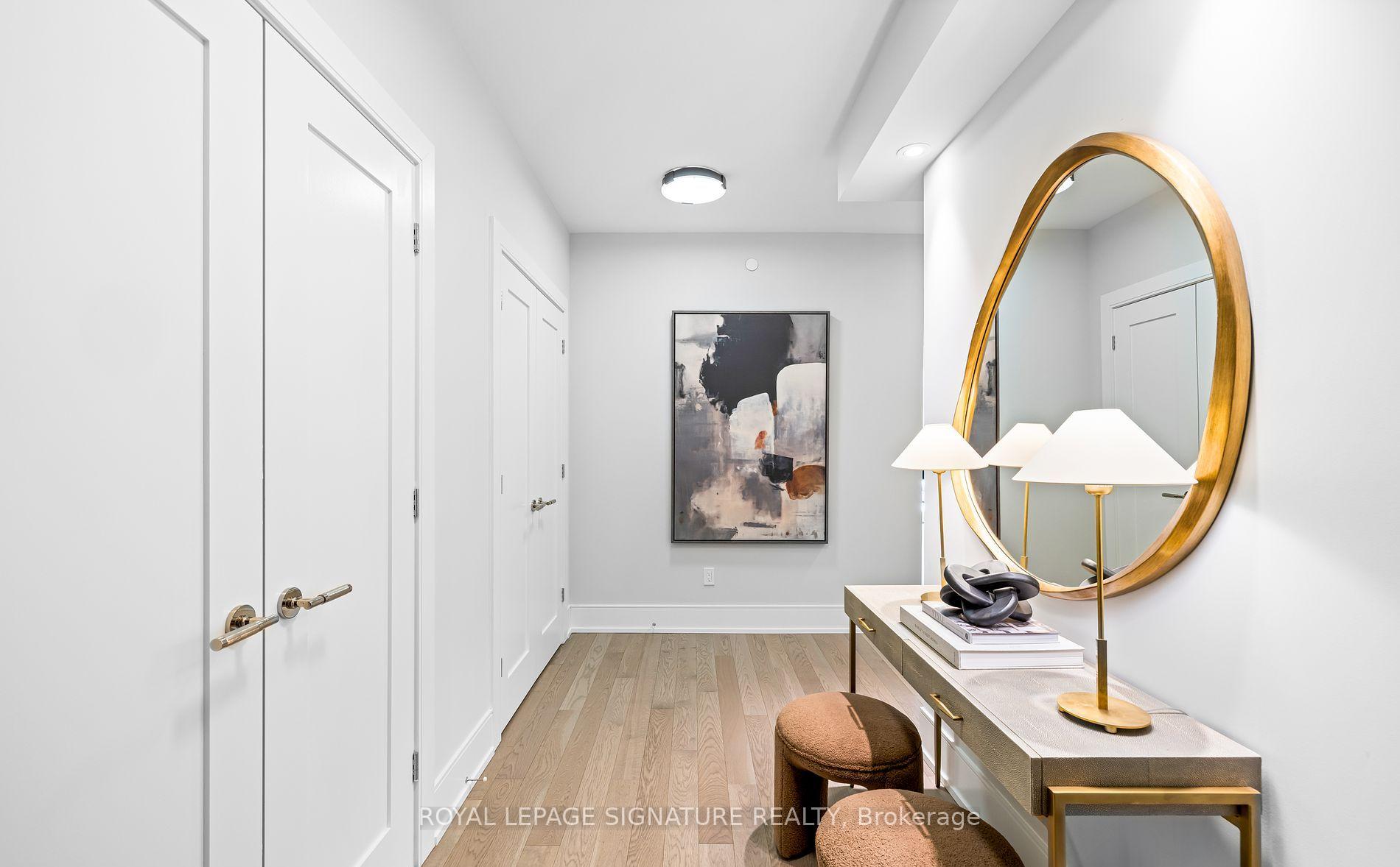 2 Bedrooms Condo at 455 Wellington, Toronto For sale