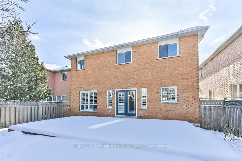 27 Alpine Crescent, Richmond Hill, ON L4S 1W4
