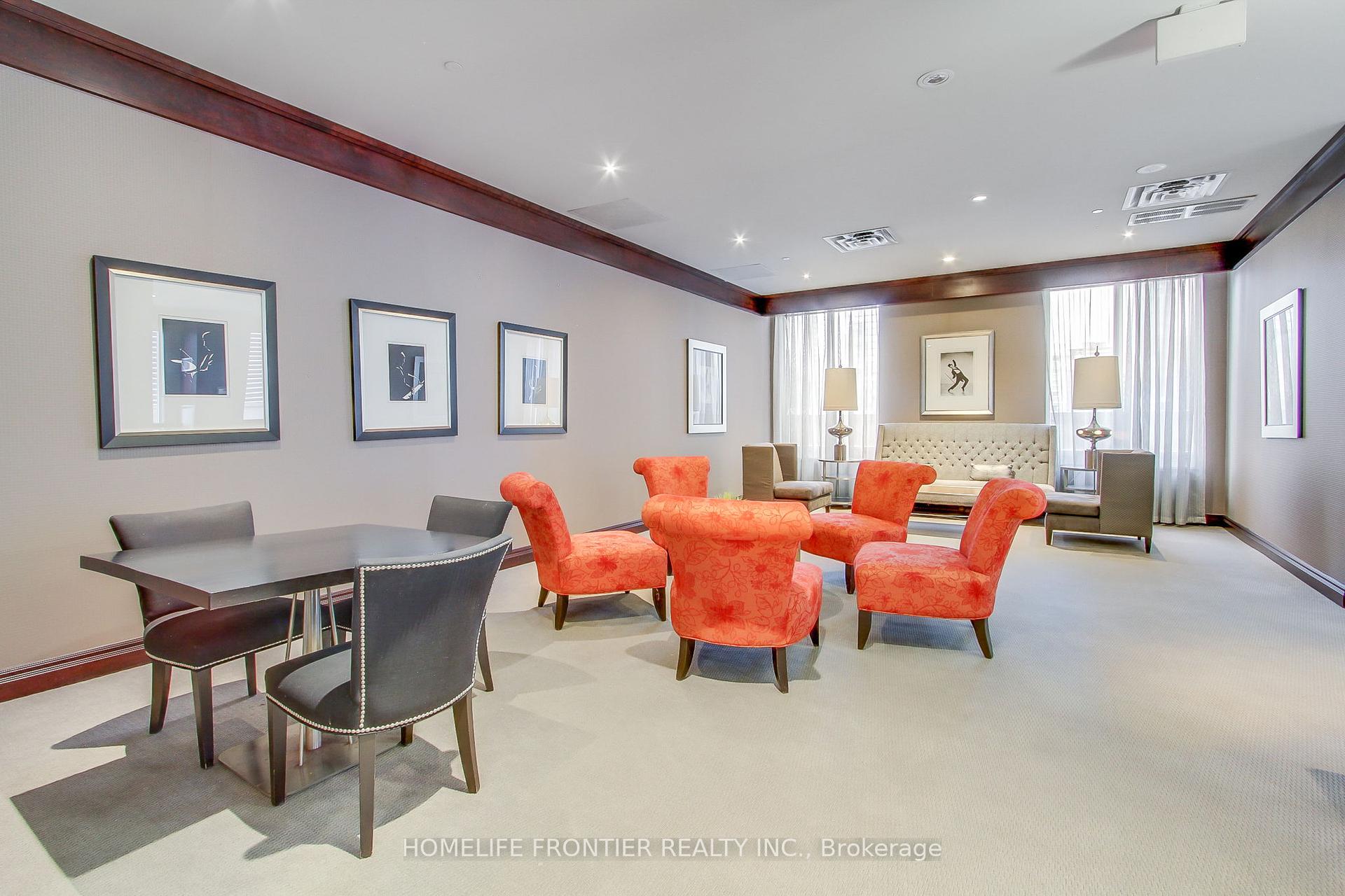 2 Bedrooms Condo at 35 Balmuto,  Toronto For sale