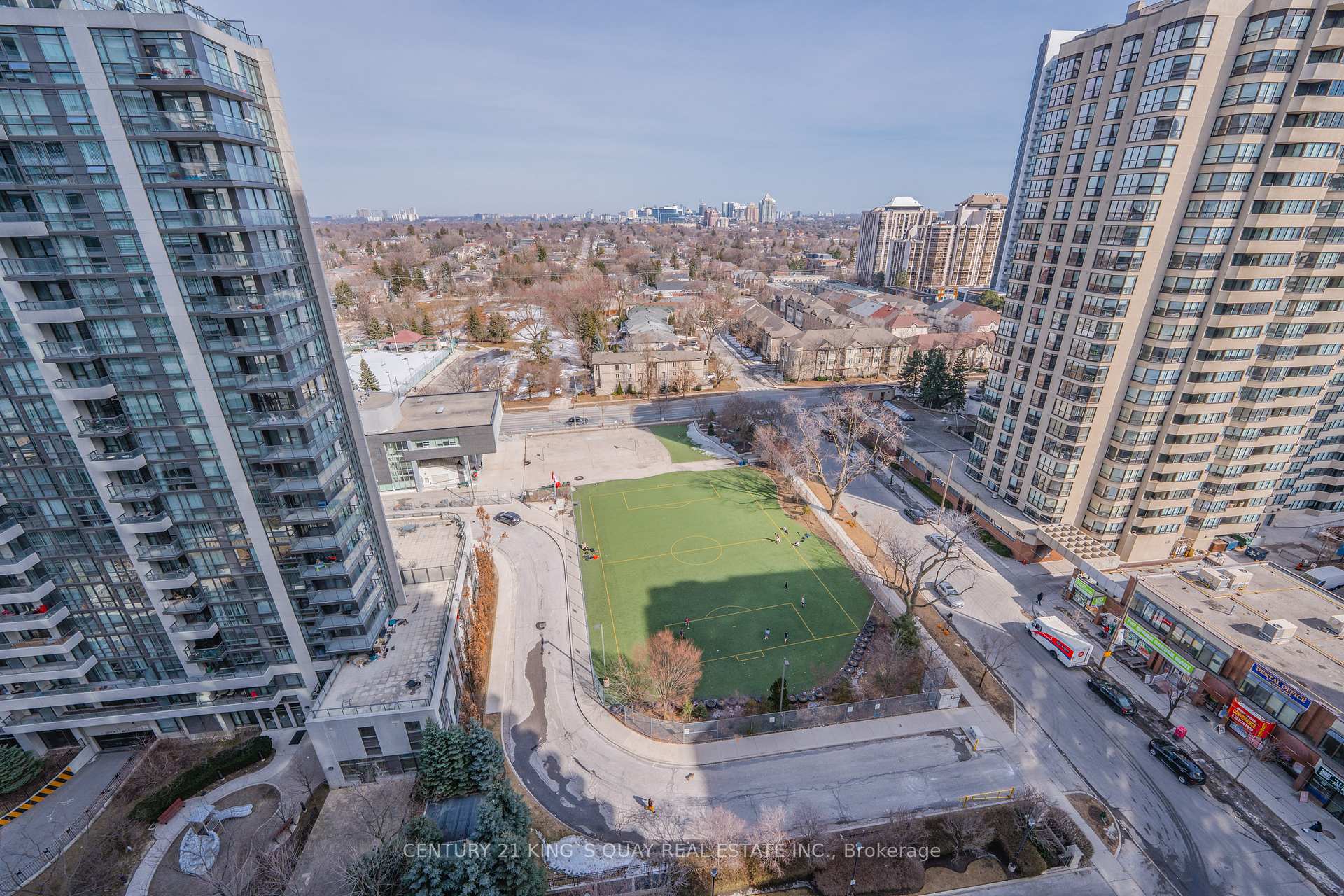 3 Bedrooms Condo at 18 Spring Garden, Toronto For sale