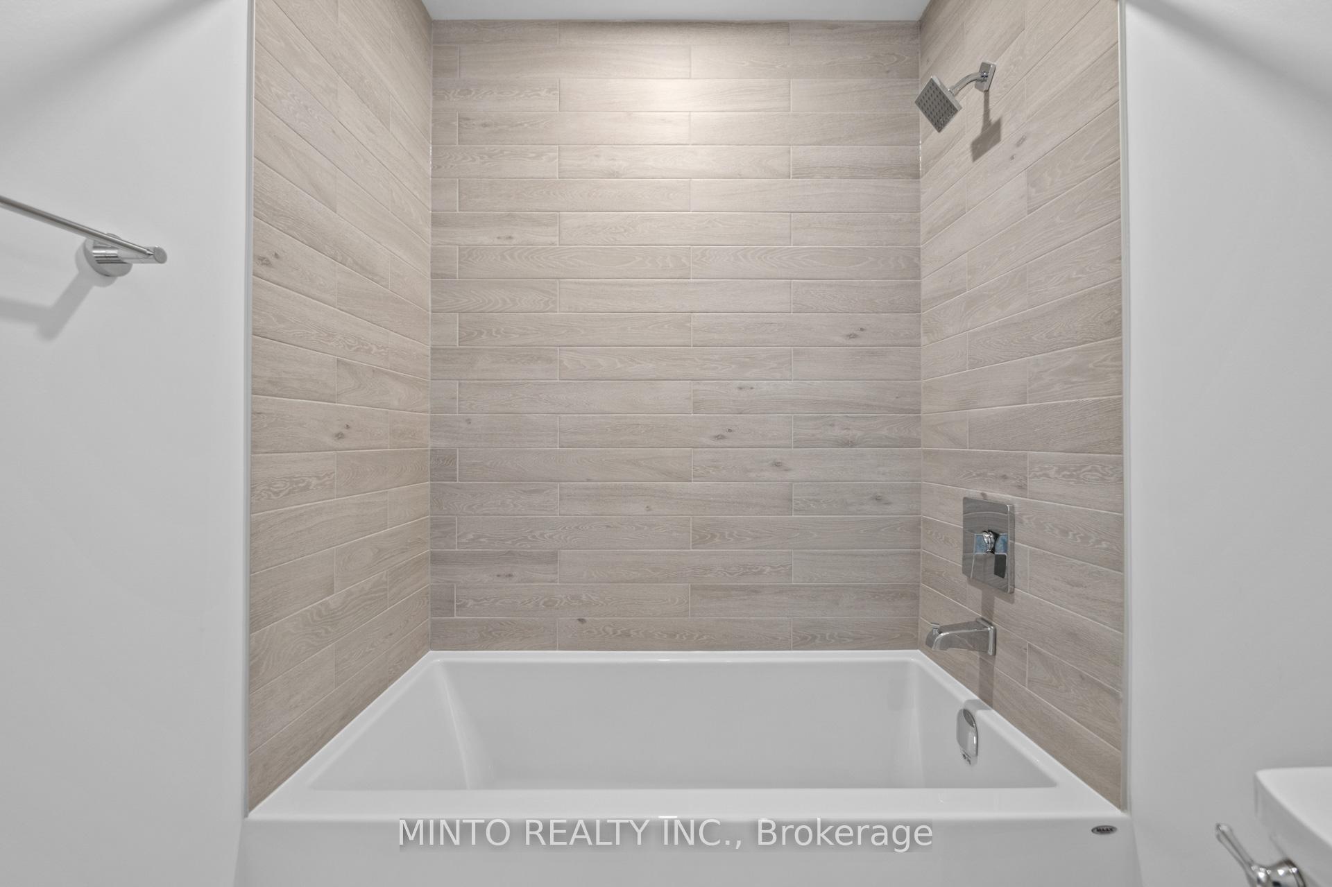 2 Bedrooms Condo at 1928 Lakeshore,  Toronto For sale